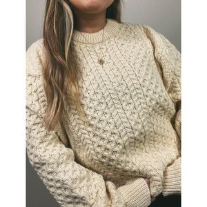 RORY GILMORE SWEATER!!!